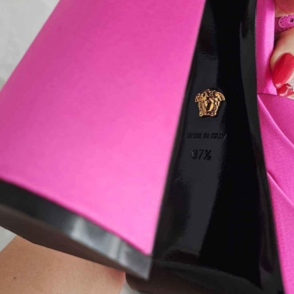 VERSACE PLATFORM HEELS WITH BOX AND DUST BAG NEVER USED